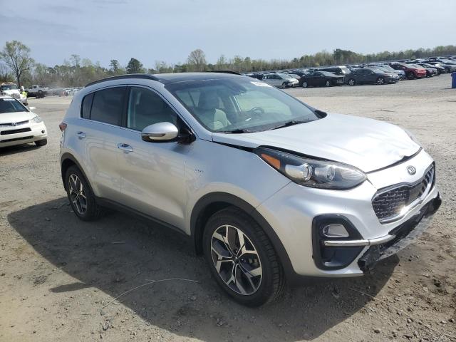 KNDPNCAC7L7812059 - 2020 KIA SPORTAGE EX SILVER photo 4