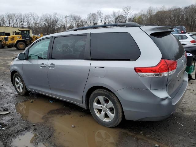 5TDKK3DC9BS034477 - 2011 TOYOTA SIENNA LE SILVER photo 2