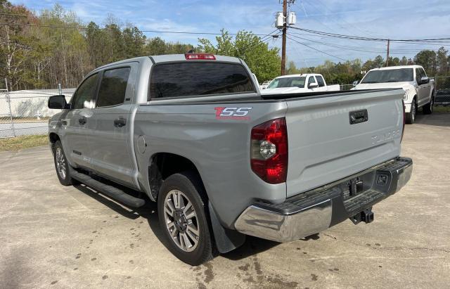 5TFEY5F14LX262935 - 2020 TOYOTA TUNDRA CREWMAX SR5 GRAY photo 3