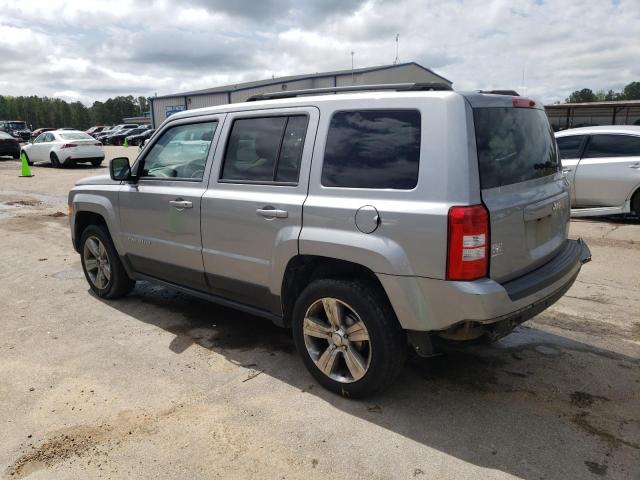 1C4NJPFA6GD575850 - 2016 JEEP PATRIOT LATITUDE SILVER photo 2