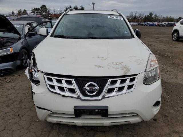 JN8AS5MV6CW382784 - 2012 NISSAN ROGUE S WHITE photo 5