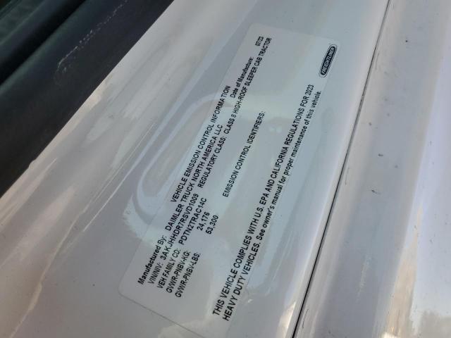 3AKJHHDR7RSVD1009 - 2024 FREIGHTLINER CASCADIA 1 WHITE photo 10