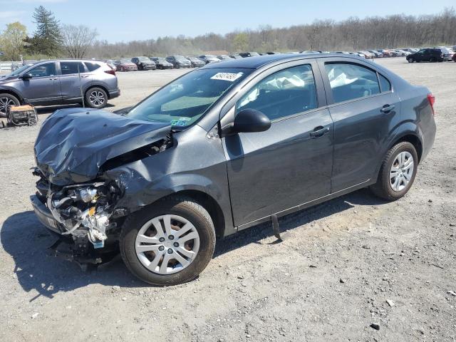 1G1JB5SG4J4137225 - 2018 CHEVROLET SONIC LS 灰色 照片 1