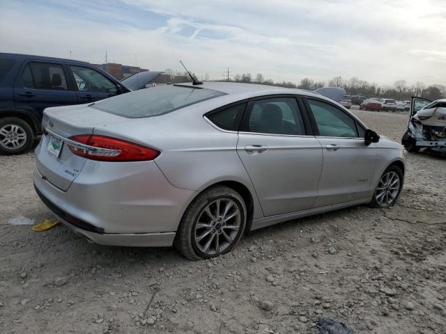 3FA6P0LU3HR216575 - 2017 FORD FUSION SE HYBRID SILVER photo 3