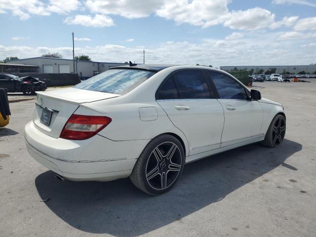 WDDGF54X48R014059 - 2008 MERCEDES-BENZ C 300 WHITE photo 3