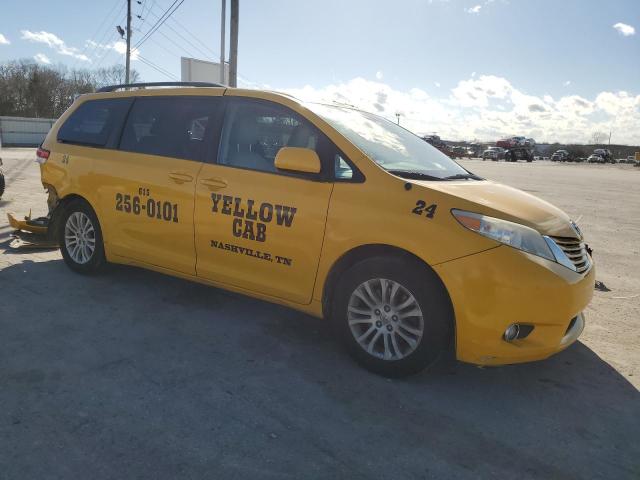 5TDYK3DC2DS356620 - 2013 TOYOTA SIENNA XLE YELLOW photo 4