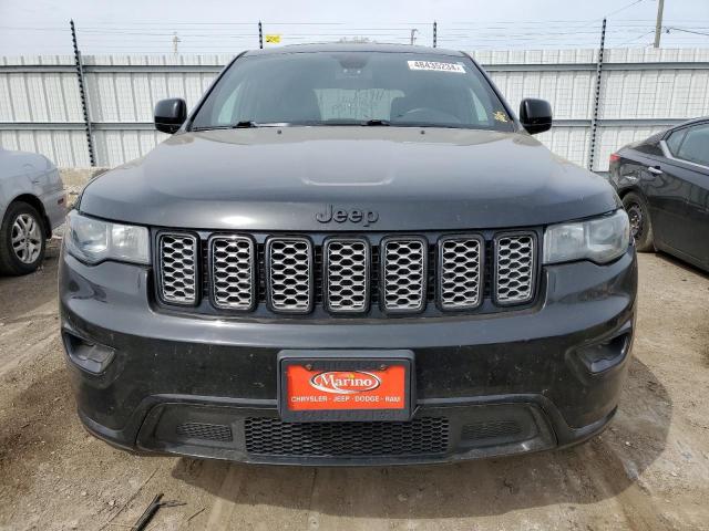 1C4RJFAG0HC895079 - 2017 JEEP GRAND CHER LAREDO BLACK photo 5