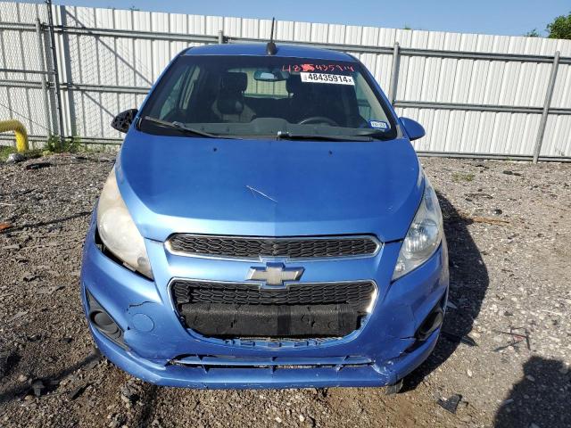 KL8CD6S9XFC764390 - 2015 CHEVROLET SPARK 1LT BLUE photo 5