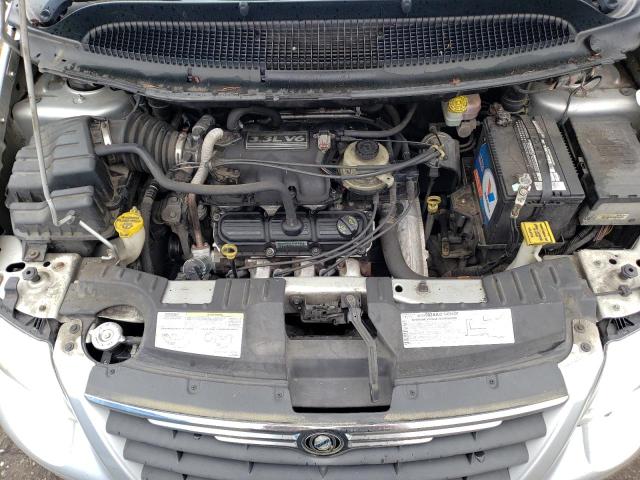 2A4GP44R56R882138 - 2006 CHRYSLER TOWN & COU LX SILVER photo 11