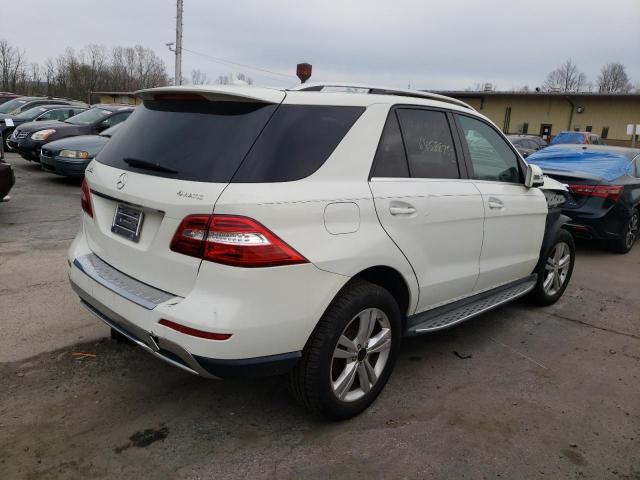 4JGDA5HB1CA014534 - 2012 MERCEDES-BENZ ML 350 4MATIC WHITE photo 3