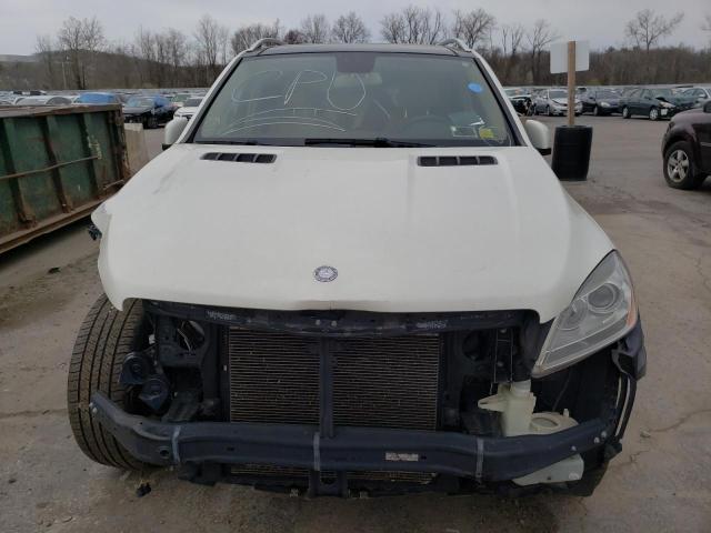 4JGDA5HB1CA014534 - 2012 MERCEDES-BENZ ML 350 4MATIC WHITE photo 5