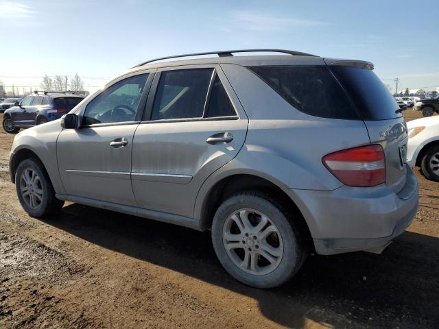 4JGBB22EX8A419417 - 2008 MERCEDES-BENZ ML 320 CDI SILVER photo 2