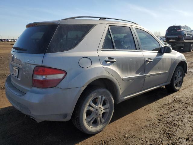 4JGBB22EX8A419417 - 2008 MERCEDES-BENZ ML 320 CDI SILVER photo 3