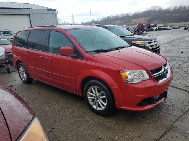 2C4RDGCG2DR718688 - 2013 DODGE GRAND CARA SXT RED photo 4