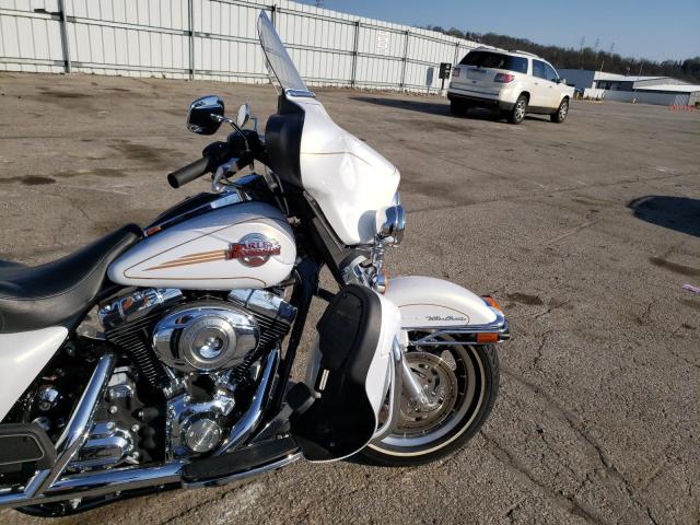 1HD1FC4147Y724825 - 2007 HARLEY-DAVIDSON FLHTCUI WHITE photo 5