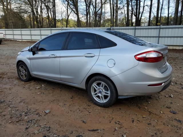 3FADP4BJ4KM102062 - 2019 FORD FIESTA SE SILVER photo 2