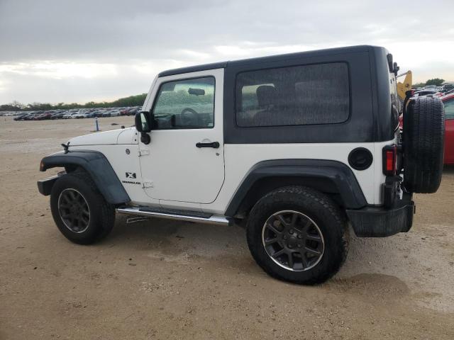 1J4FA24138L650497 - 2008 JEEP WRANGLER X WHITE photo 2