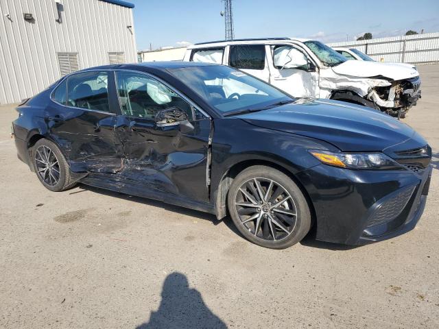 4T1G11AK9RU866136 - 2024 TOYOTA CAMRY SE NIGHT SHADE BLACK photo 4