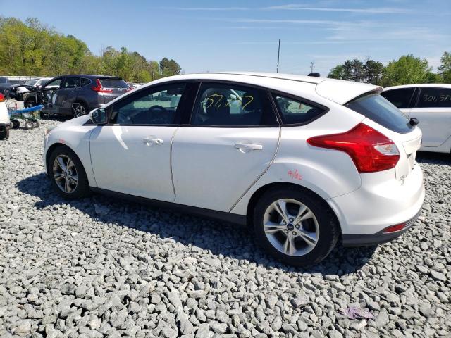 1FADP3K26EL211728 - 2014 FORD FOCUS SE WHITE photo 2