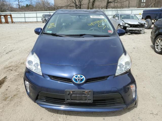 JTDKN3DU0E1747317 - 2014 TOYOTA PRIUS BLUE photo 5