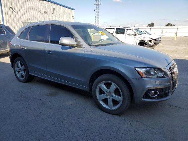 WA1WKAFP5BA033033 - 2011 AUDI Q5 PRESTIGE SILVER photo 4