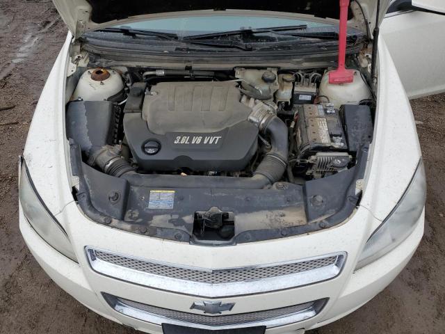 1G1ZK577784254254 - 2008 CHEVROLET MALIBU LTZ WHITE photo 11