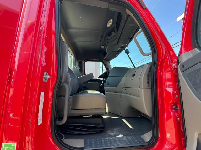 3AKJGEDR9JSJV0496 - 2018 FREIGHTLINER CASCADIA 1 წითელი ფოტო 5