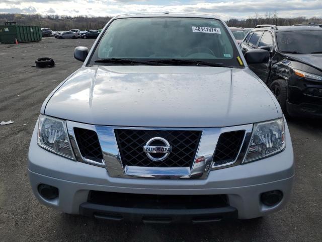 1N6AD0EV9GN774707 - 2016 NISSAN FRONTIER S SILVER photo 5