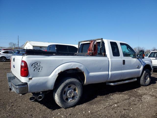 1FT7X2BT7BEC25423 - 2011 FORD F250 SUPER DUTY WHITE photo 3