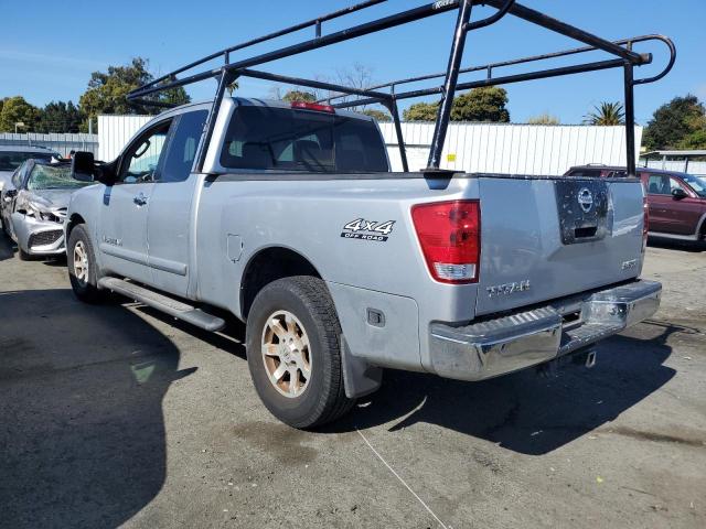 1N6AA06B15N545786 - 2005 NISSAN TITAN XE SILVER photo 2