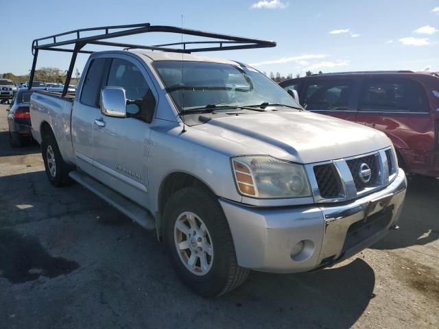 1N6AA06B15N545786 - 2005 NISSAN TITAN XE SILVER photo 4