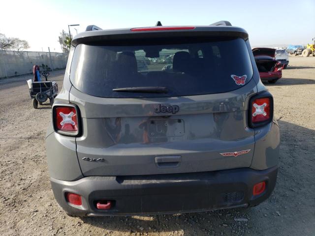 ZACNJDC18MPN25416 - 2021 JEEP RENEGADE TRAILHAWK GRAY photo 6