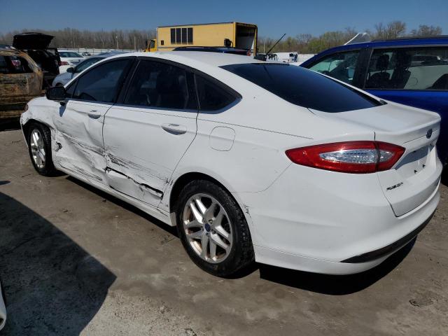 3FA6P0H70GR328204 - 2016 FORD FUSION SE WHITE photo 2