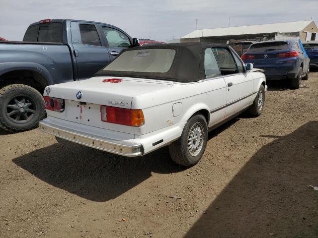 WBABB2302LEC19818 - 1990 BMW 325 IC AUTOMATIC WHITE photo 3