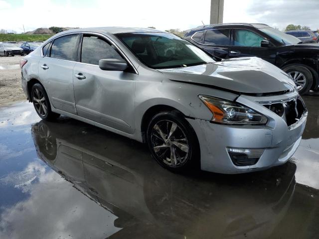 1N4AL3AP0DC902716 - 2013 NISSAN ALTIMA 2.5 SILVER photo 4