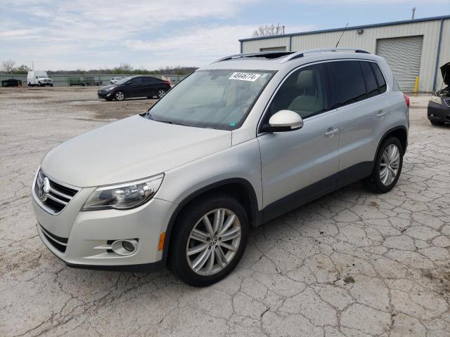 2011 VOLKSWAGEN TIGUAN S, 