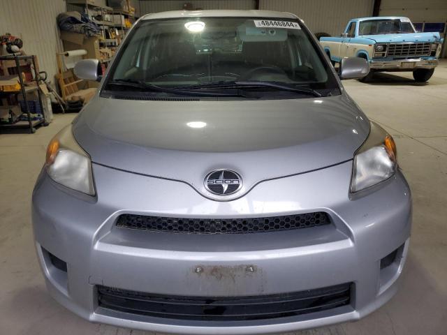 JTKKUPB45E1045399 - 2014 TOYOTA SCION XD SILVER photo 5