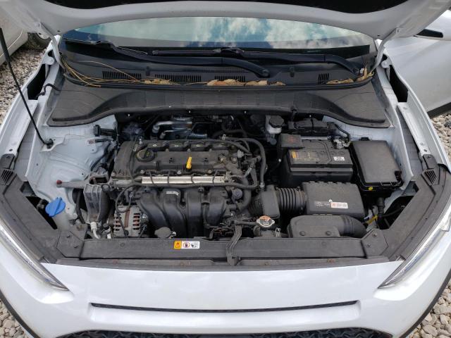 KM8K1CAA8JU128569 - 2018 HYUNDAI KONA SE WHITE photo 11