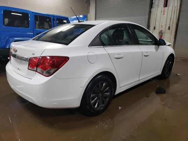 1G1PF5S96B7232224 - 2011 CHEVROLET CRUZE LT WHITE photo 3