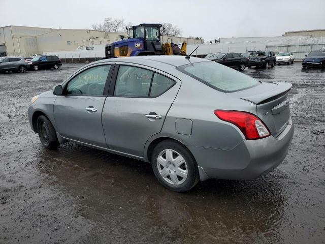 3N1CN7AP2DL844488 - 2013 NISSAN VERSA S GRAY photo 2