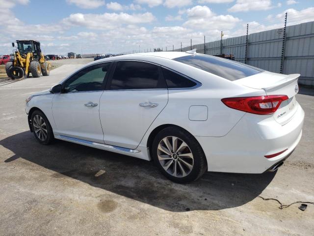 5NPE34AF3FH067324 - 2015 HYUNDAI SONATA SPORT WHITE photo 2