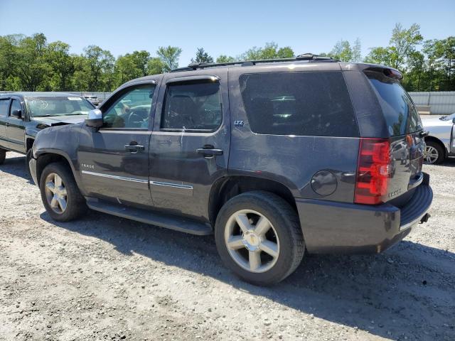 1GNUKCE05AR277947 - 2010 CHEVROLET TAHOE K1500 LTZ BLACK photo 2