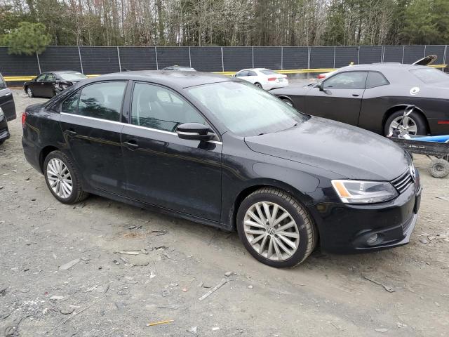 3VWLP7AJ7DM379152 - 2013 VOLKSWAGEN JETTA SEL BLACK photo 4