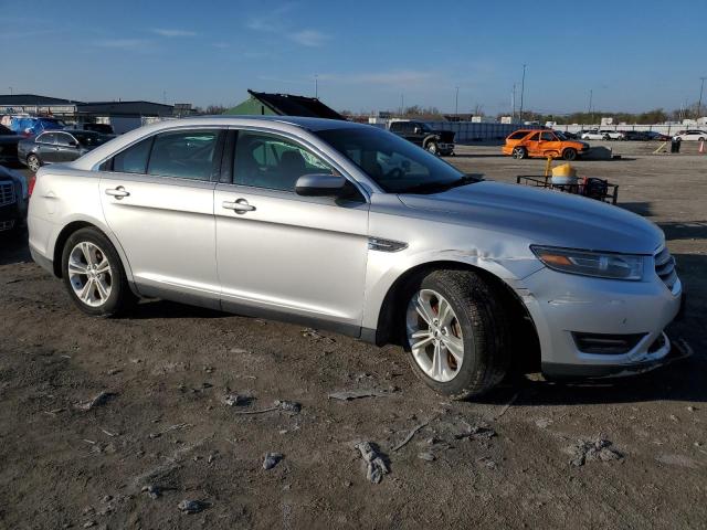 1FAHP2E87FG159368 - 2015 FORD TAURUS SEL SILVER photo 4