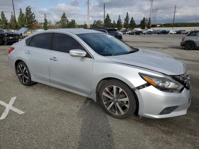 1N4AL3AP4GC222290 - 2016 NISSAN ALTIMA 2.5 SILVER photo 4