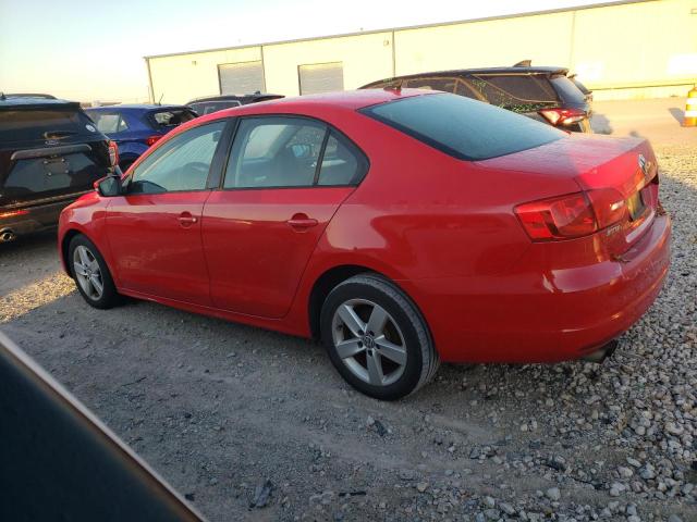 3VWLL7AJ7BM068006 - 2011 VOLKSWAGEN JETTA TDI RED photo 2