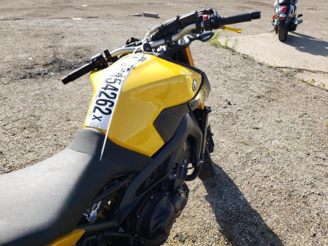 JYARN33E8FA005804 - 2015 YAMAHA FZ09 YELLOW photo 5