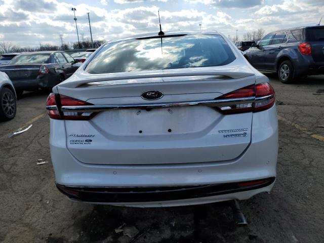 3FA6P0RU6HR256186 - 2017 FORD FUSION TITANIUM HEV WHITE photo 6