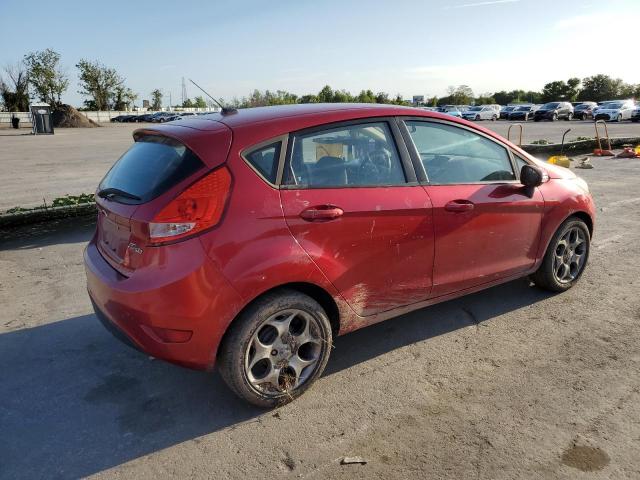 3FADP4FJ5BM178853 - 2011 FORD FIESTA SES RED photo 3