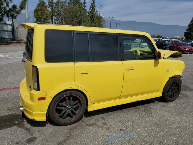 JTLKT334854015740 - 2005 TOYOTA SCION XB YELLOW photo 3